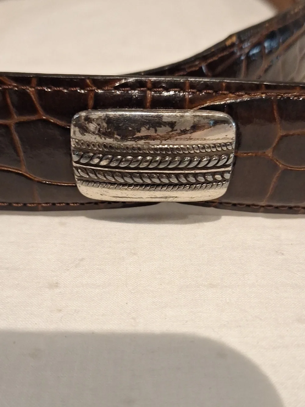 Johnston & Murphey Brown Croc-Embossed Leather Belt with Silver Hardware Size 42